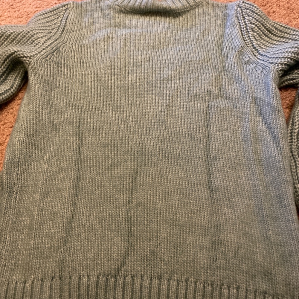 Sweater - Picture 5 of 5